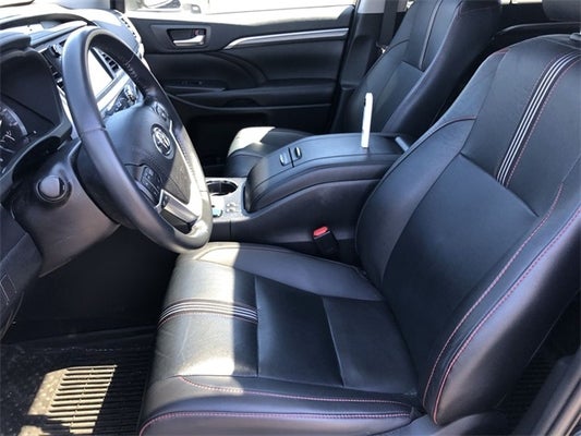 2019 Toyota Highlander SE in Albany, NY - Lia Auto Group