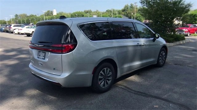 2023 Chrysler Pacifica Plug-In Hybrid PACIFICA PLUG-IN HYBRID TOURING L in Albany, NY - Lia Auto Group