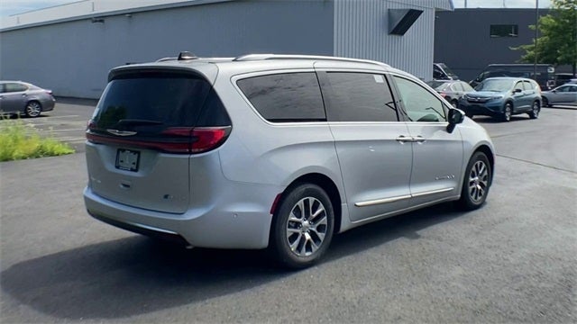 2023 Chrysler Pacifica Plug-In Hybrid PACIFICA PLUG-IN HYBRID LIMITED in Albany, NY - Lia Auto Group