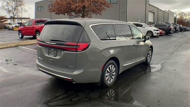 2023 Chrysler Pacifica Hybrid Limited in Albany, NY - Lia Auto Group